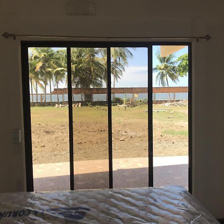 Gallina E Palo Beachfront Hotel Jaco Exterior photo